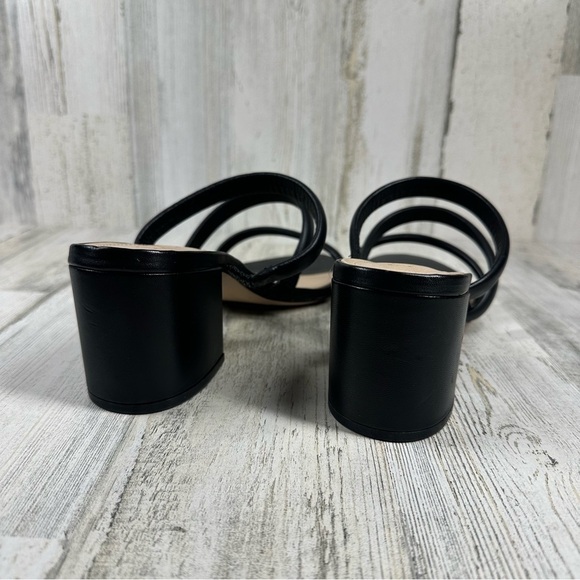 New Schutz Olly Strappy Block Heel Sandal in Blacke #789 - Picture 7 of 12